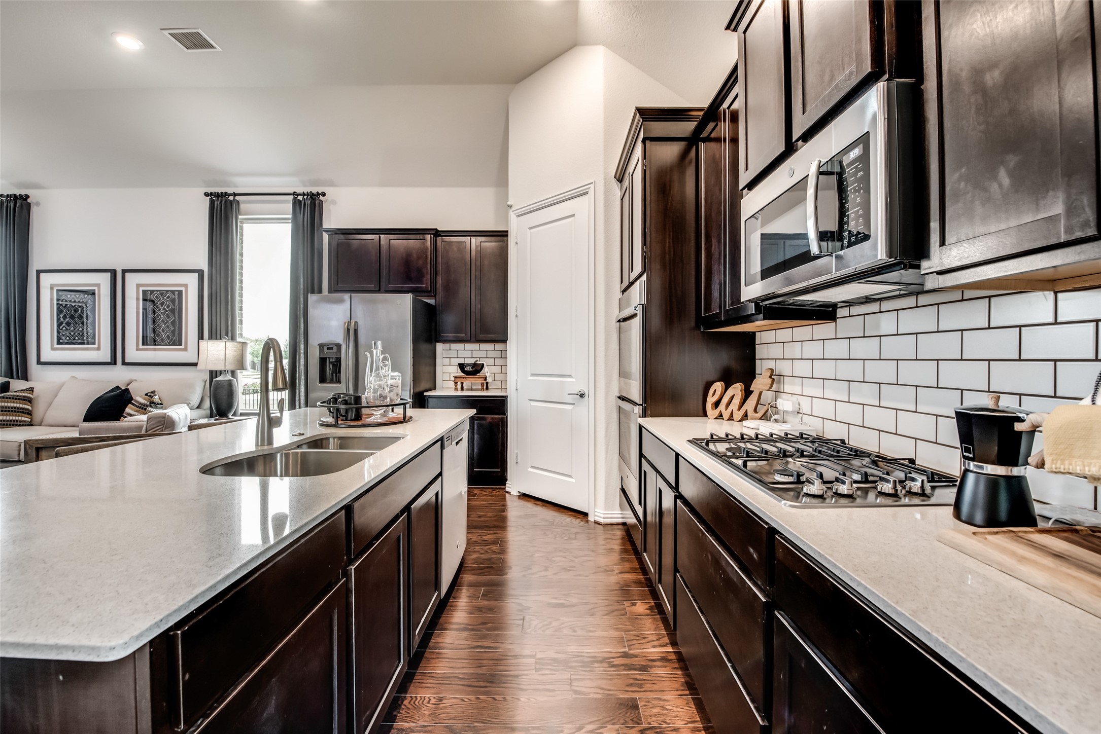 4798 Blackhawk Green Court Arlington TX 76005