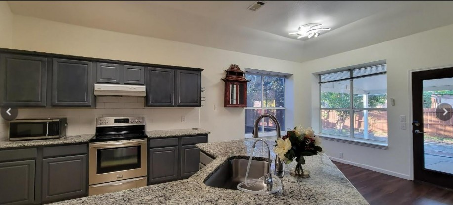 2205 Sunridge Drive Garland TX 75042