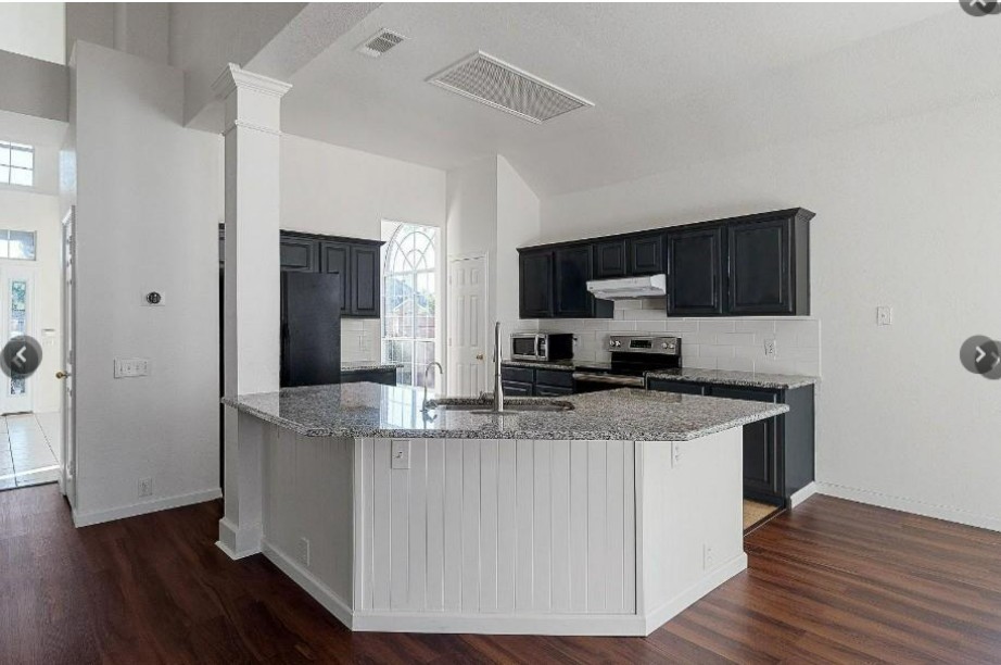 2205 Sunridge Drive Garland TX 75042