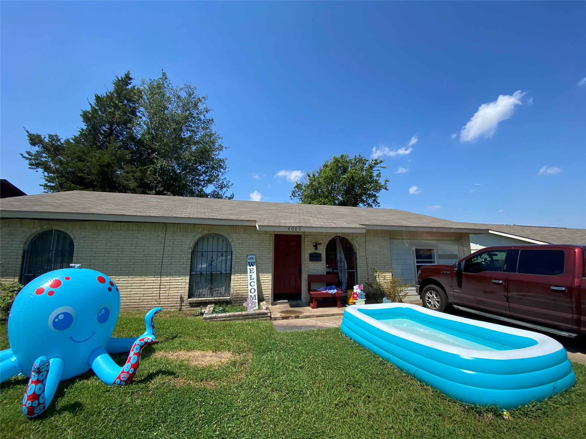 4005 Salem Drive Garland TX 75043