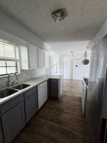 722 S Church Street Pilot Point TX 76258