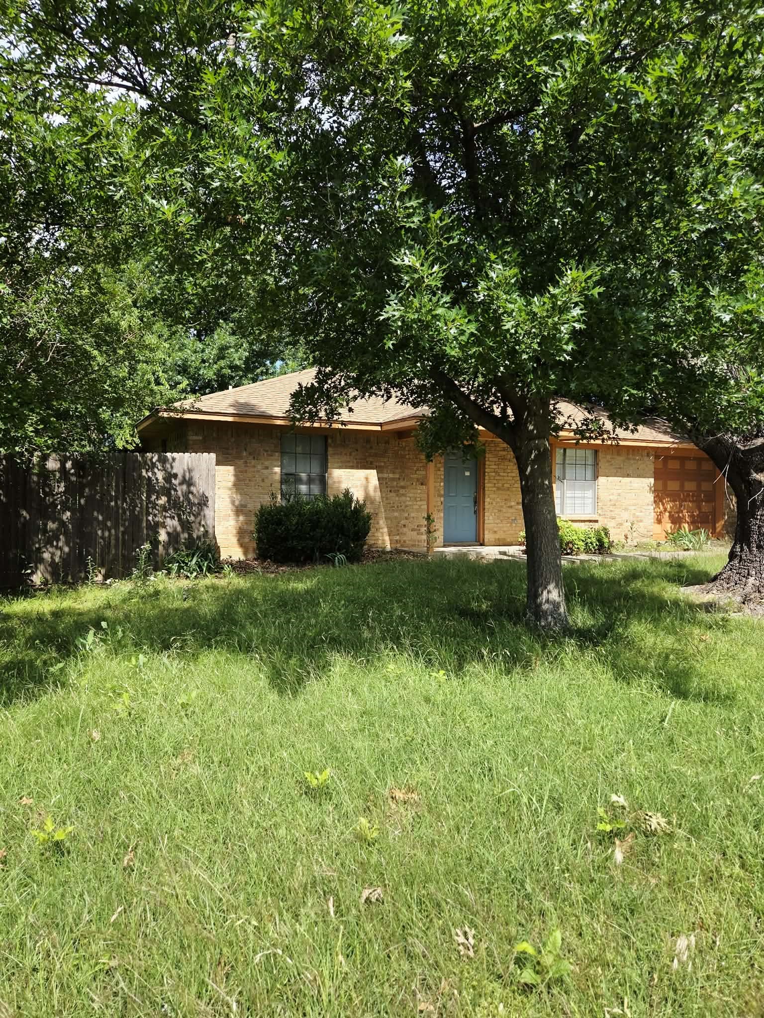 722 S Church Street Pilot Point TX 76258