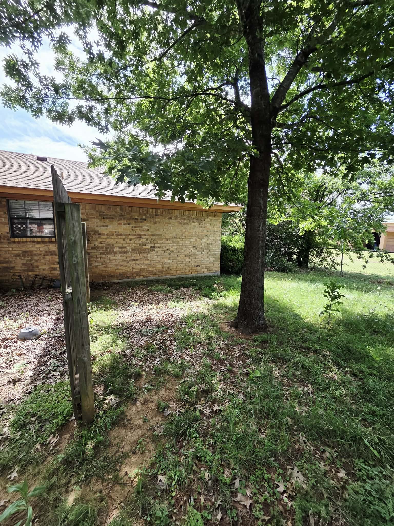 722 S Church Street Pilot Point TX 76258