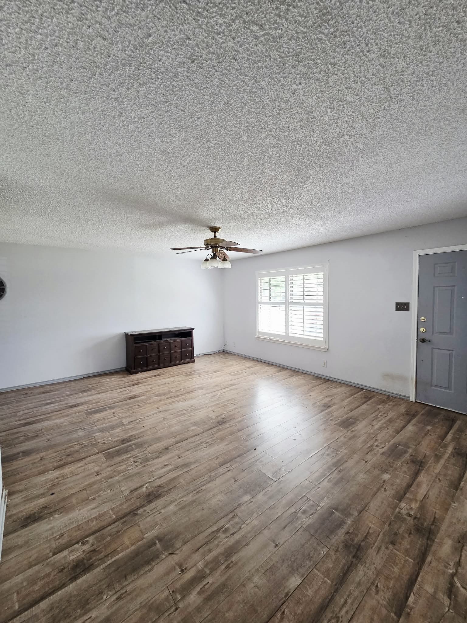 722 S Church Street Pilot Point TX 76258