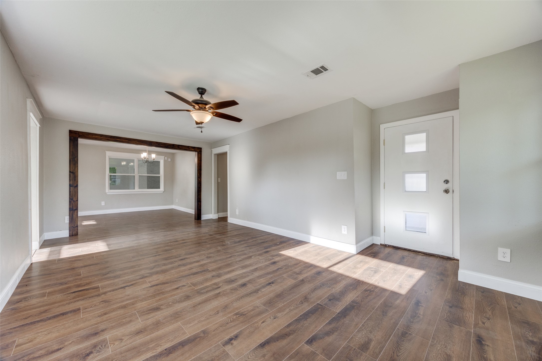 100 W Hull Street Denison TX 75021