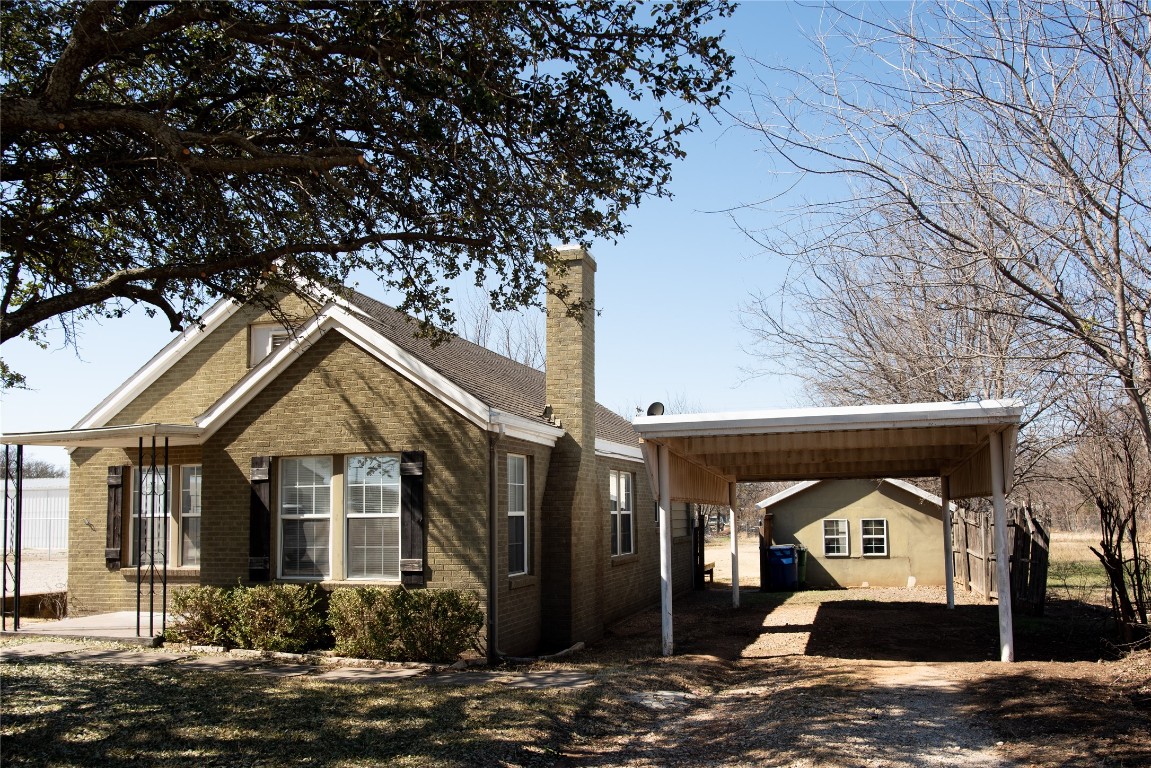 918 Tennessee Street Graham TX 76450