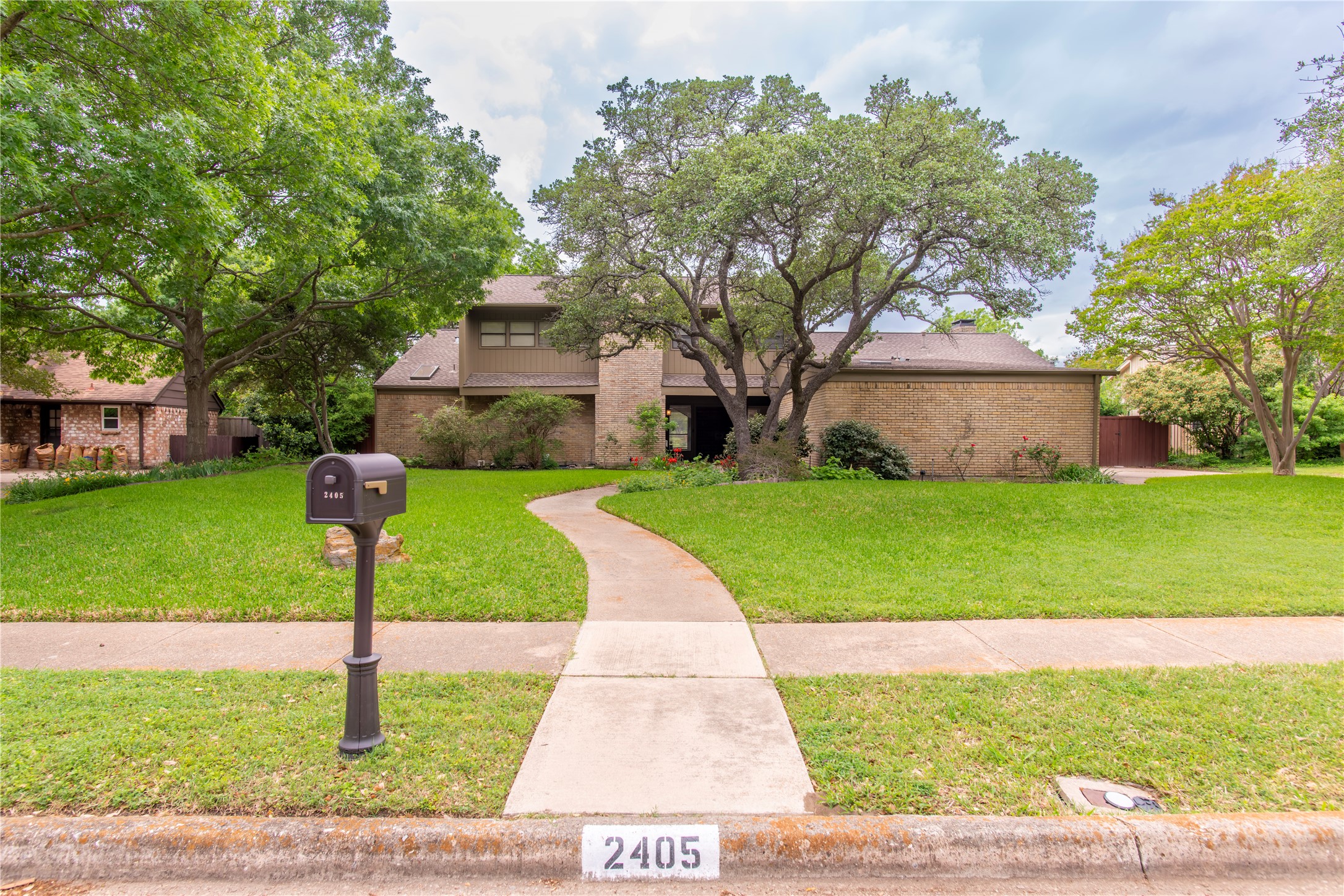 2405 Springpark Way Richardson TX 75082