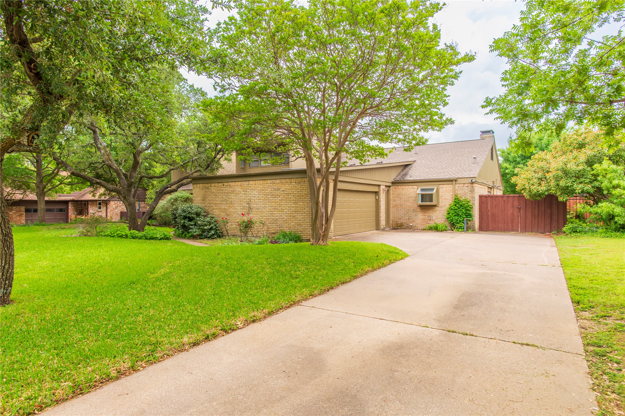 2405 Springpark Way Richardson TX 75082