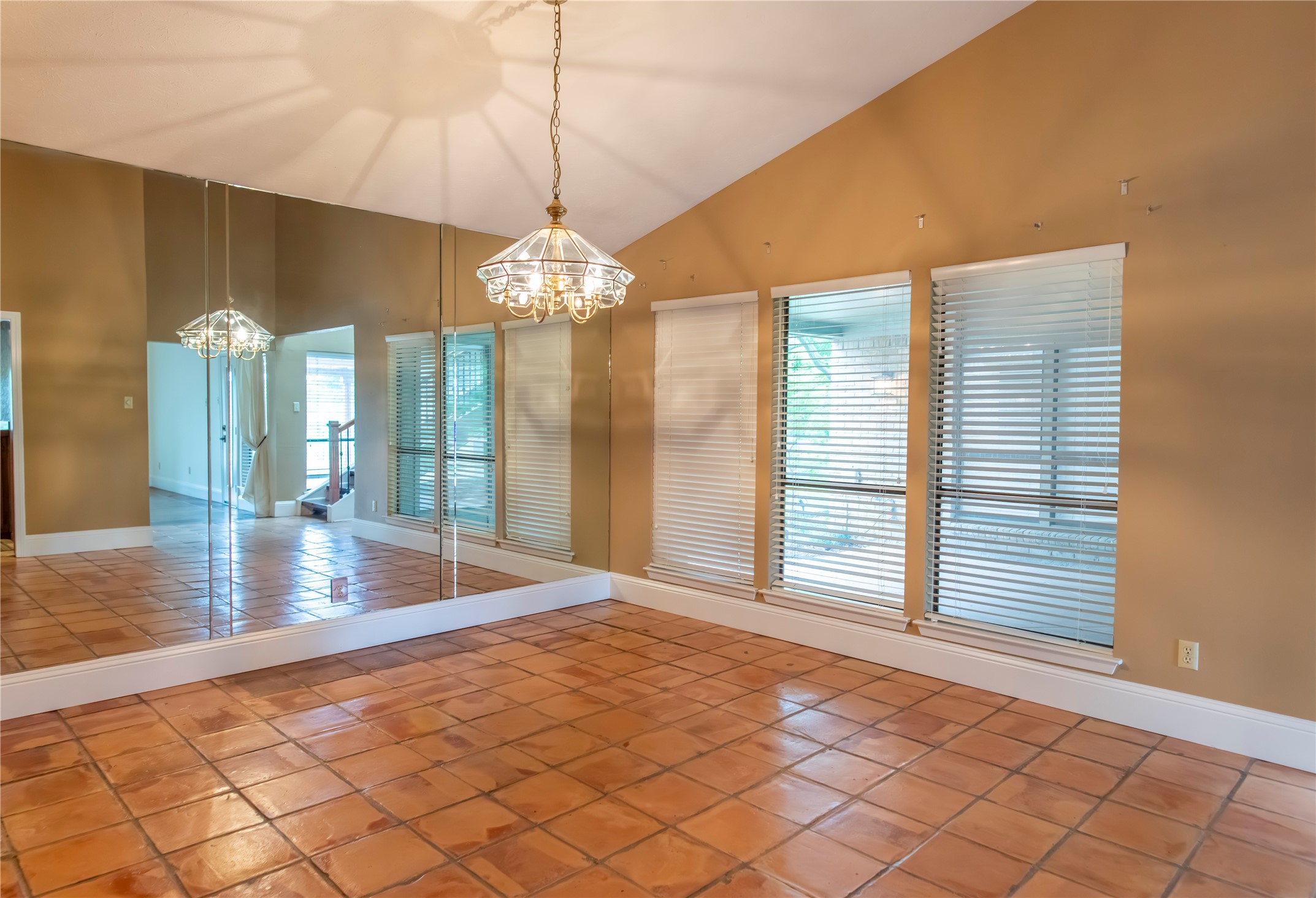 2405 Springpark Way Richardson TX 75082