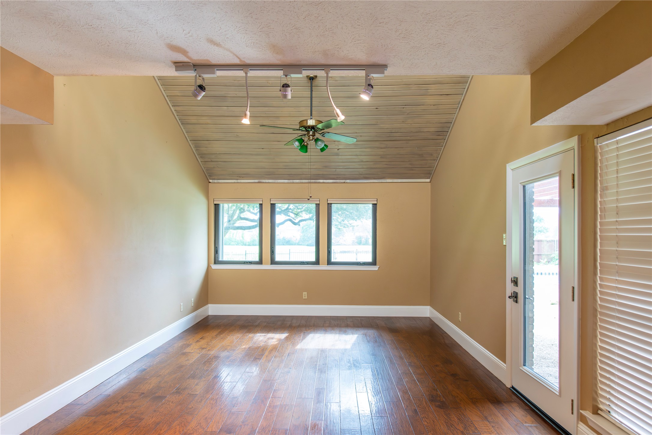 2405 Springpark Way Richardson TX 75082