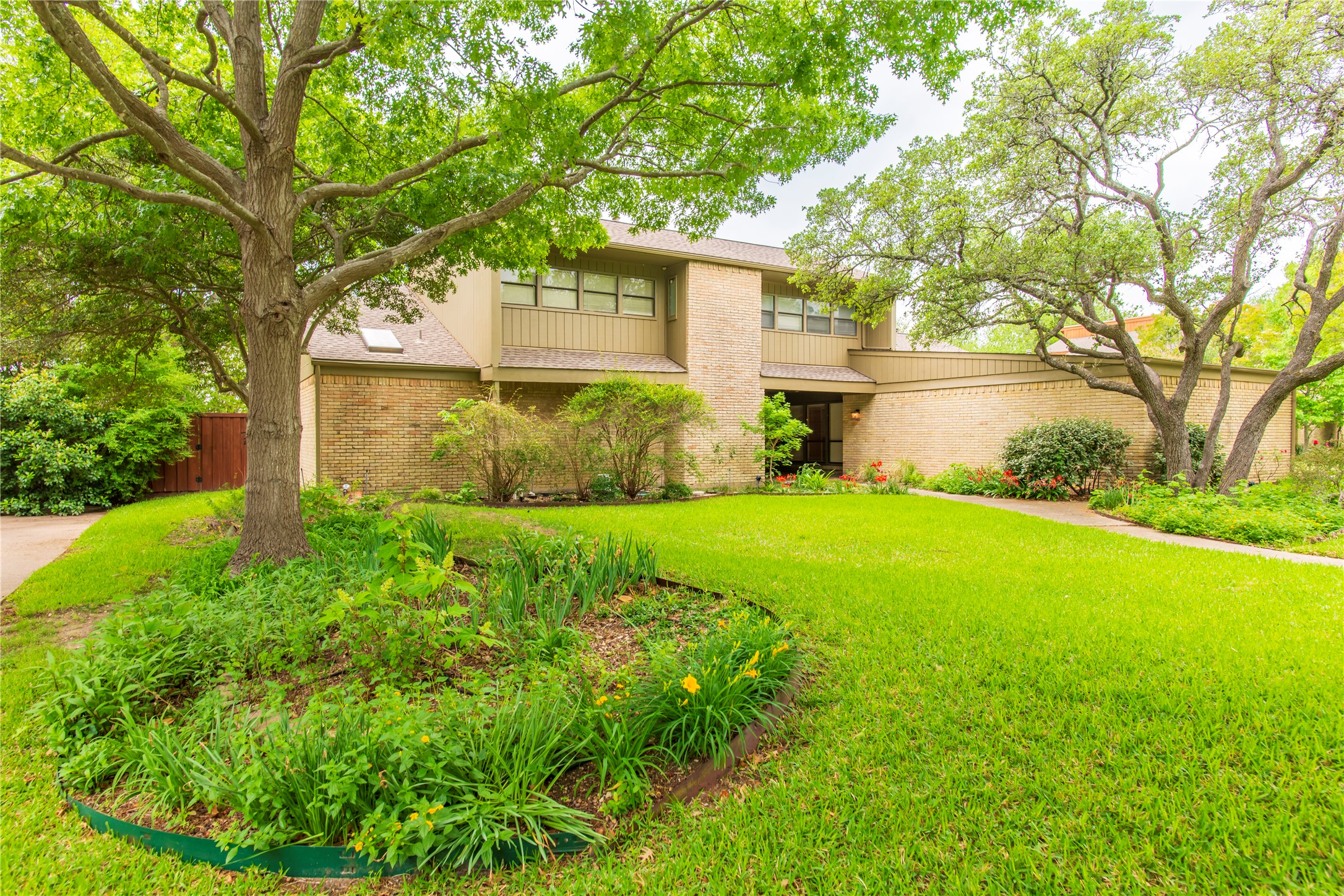 2405 Springpark Way Richardson TX 75082