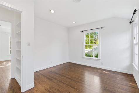 4224 Pershing Avenue Fort Worth TX 76107