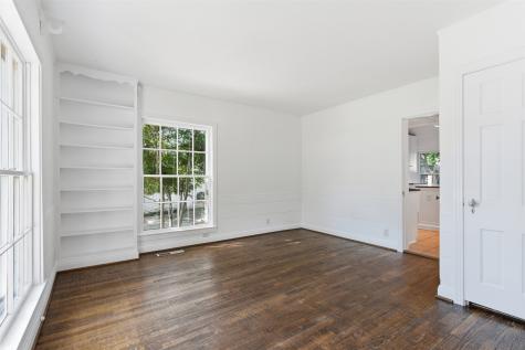 4224 Pershing Avenue Fort Worth TX 76107