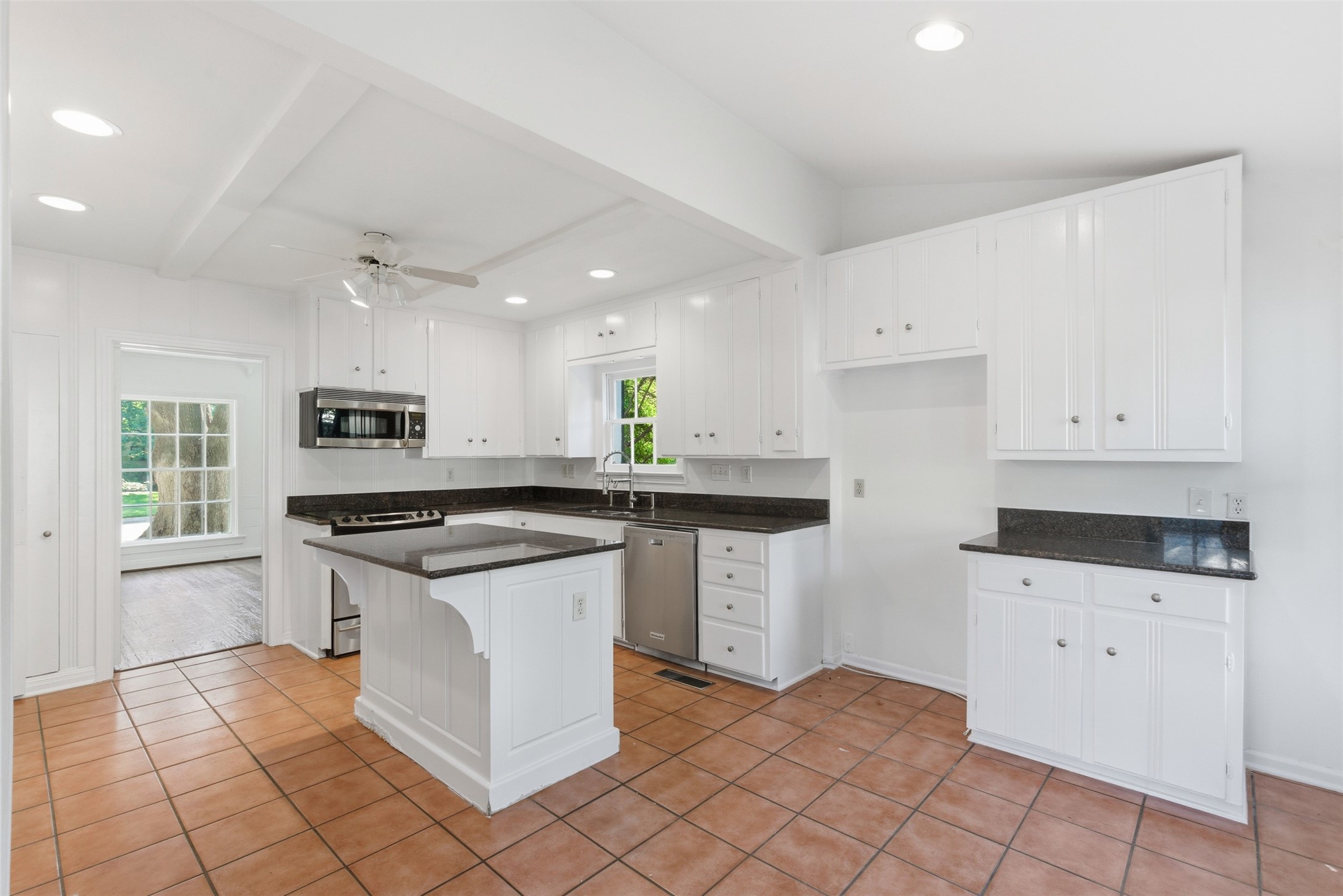 4224 Pershing Avenue Fort Worth TX 76107