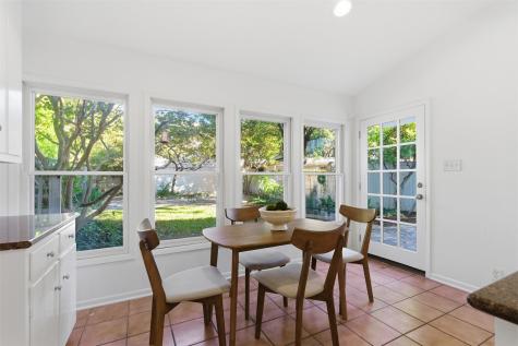4224 Pershing Avenue Fort Worth TX 76107
