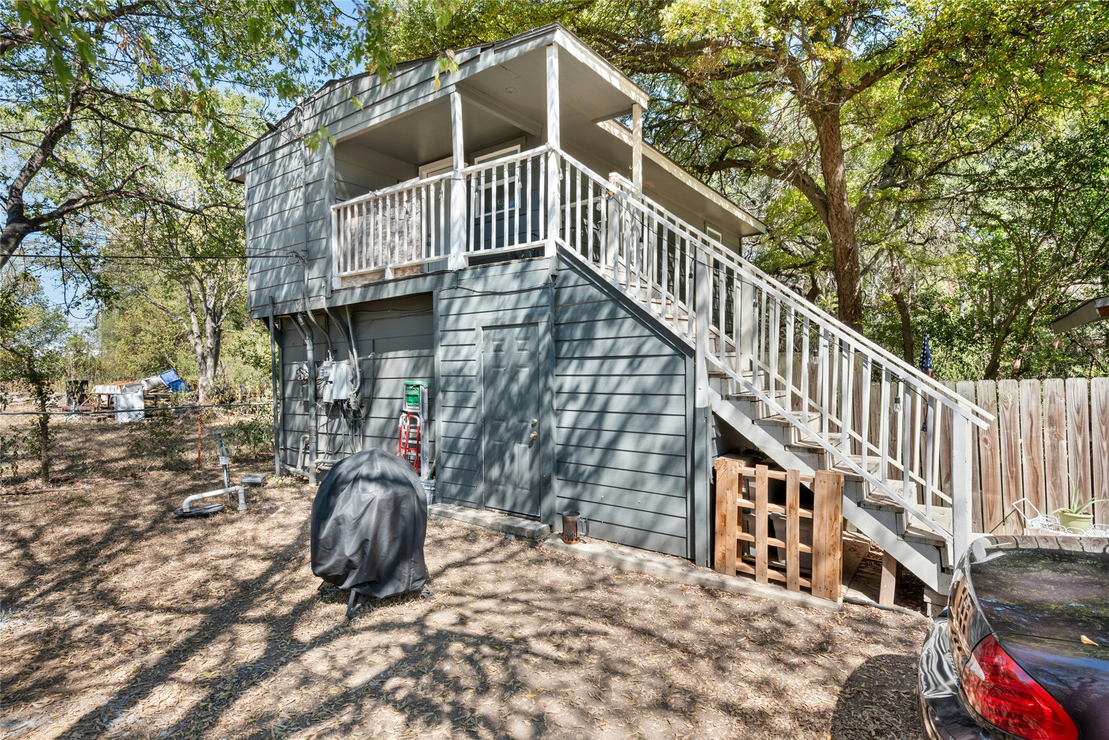 1011 Hackberry Street San Marcos TX 78666