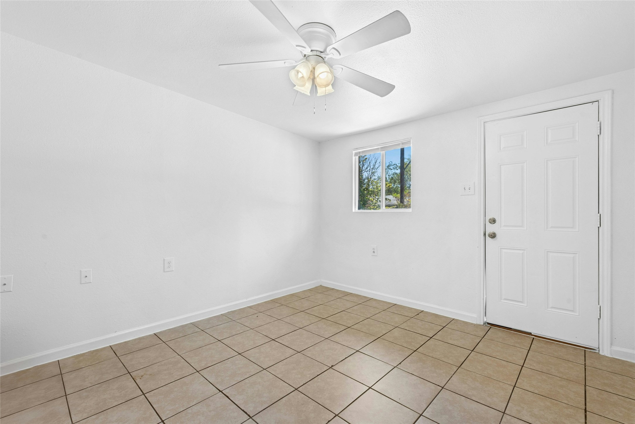 1011 Hackberry Street San Marcos TX 78666