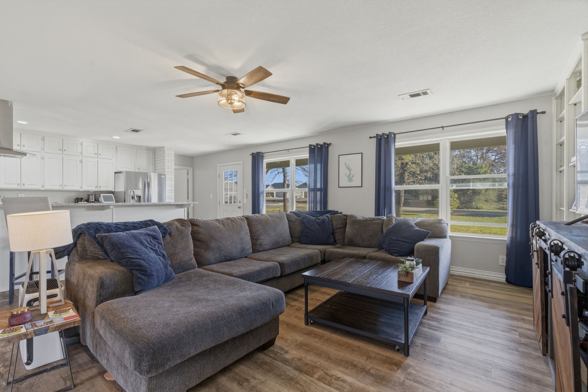 143 Mohave Drive E Lake Kiowa TX 76240