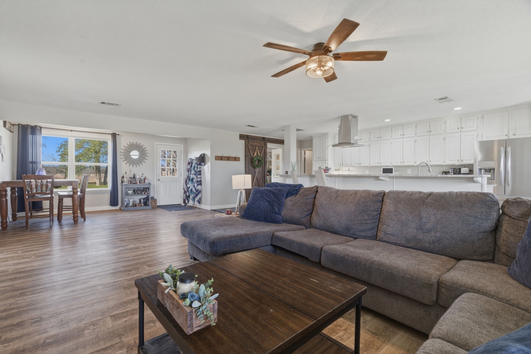 143 Mohave Drive E Lake Kiowa TX 76240