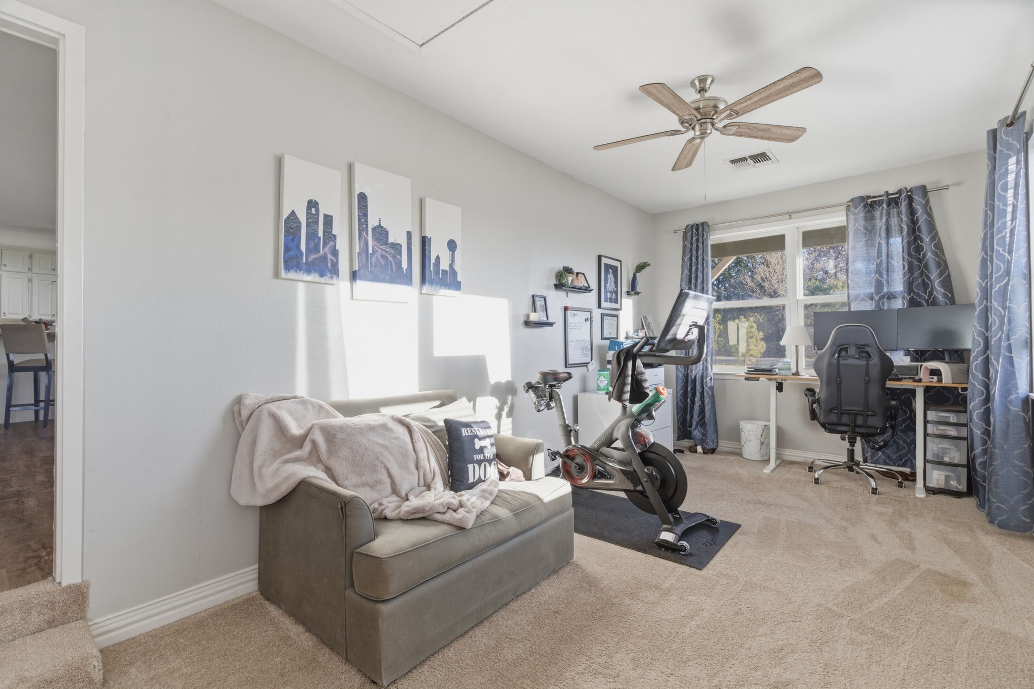 143 Mohave Drive E Lake Kiowa TX 76240