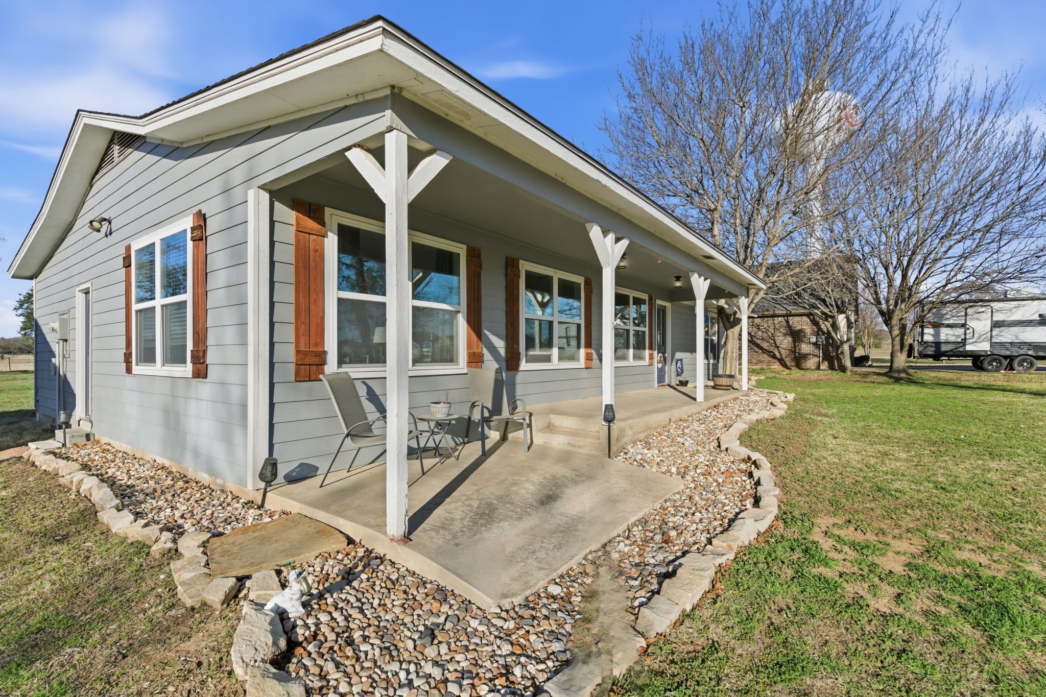 143 Mohave Drive E Lake Kiowa TX 76240