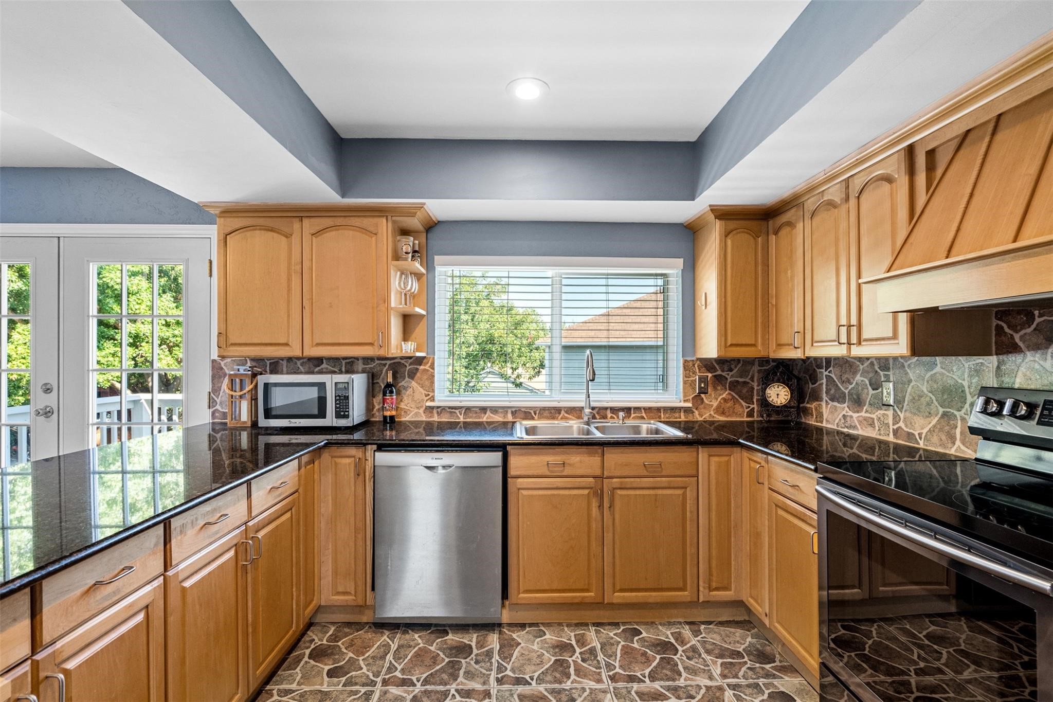1901 Forestwood Drive Richardson TX 75081