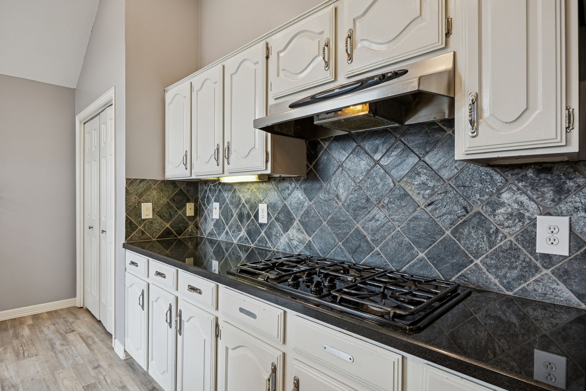 4141 Winding Way Court Dallas TX 75287