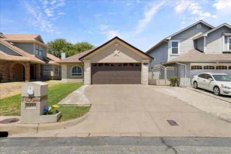 1436 Eastview Street Fort Worth TX 76134
