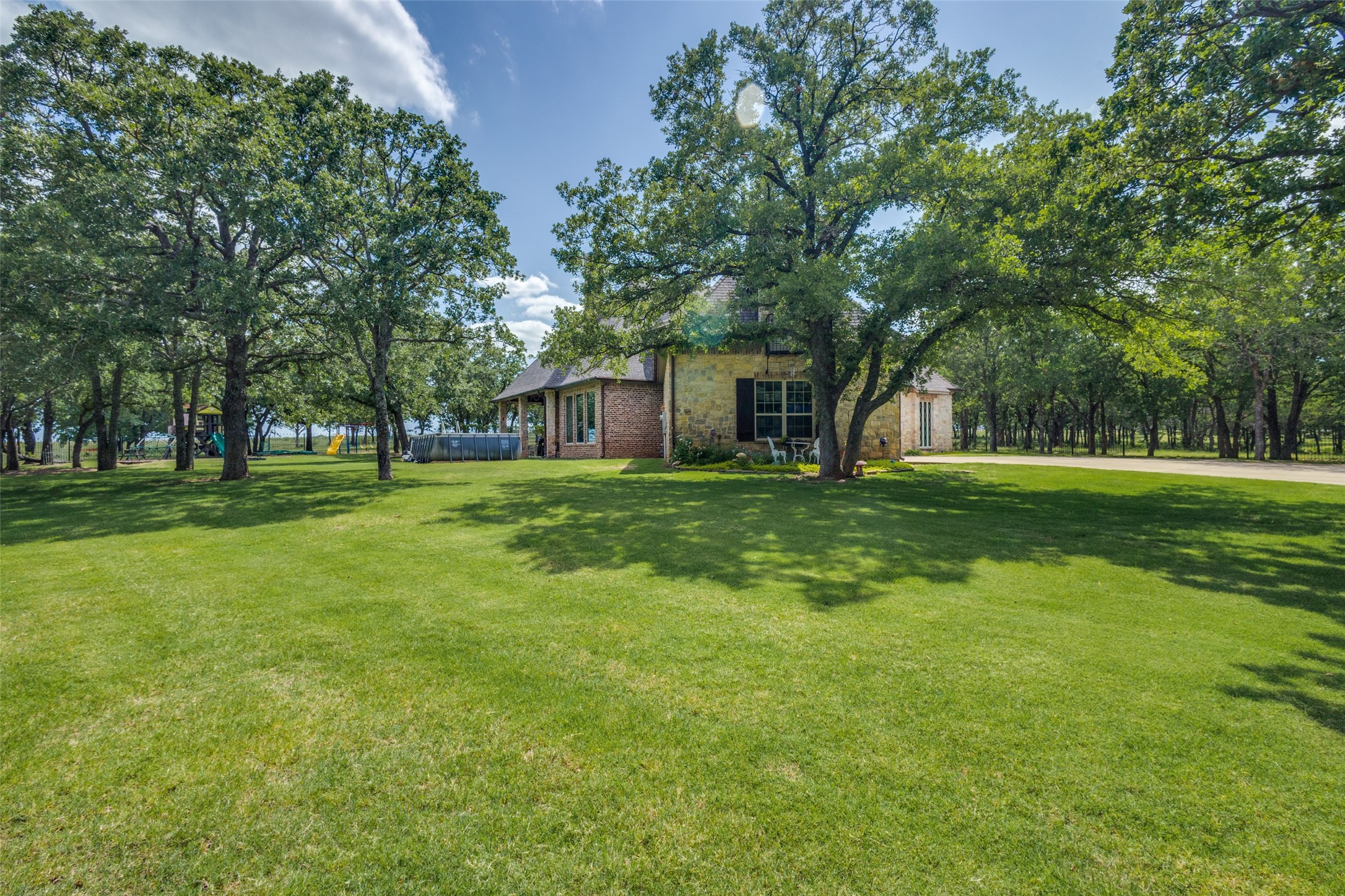 181 County Road 1326 Bridgeport TX 76426