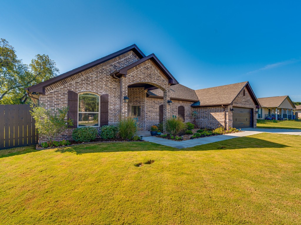 4010 Dakota Trail Granbury TX 76048