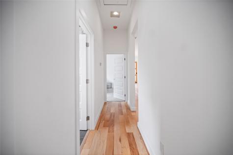 1350 Strickland Street Dallas TX 75216