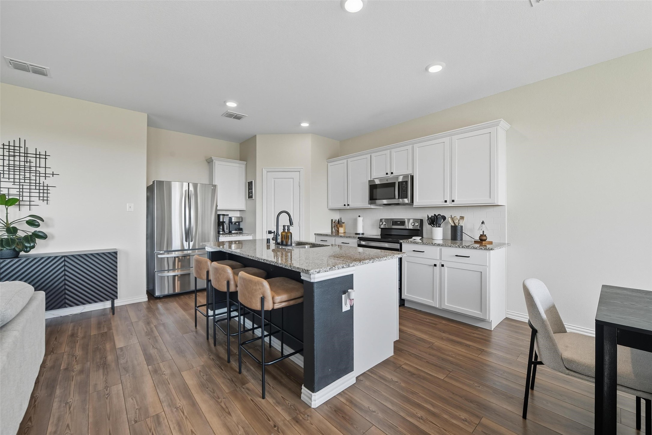 6940 Waterloo Lane Fort Worth TX 76179
