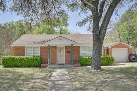 1715 Glenwick Drive Fort Worth TX 76114