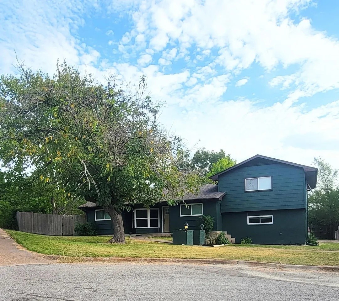 1207 Northwood Drive Commerce TX 75428