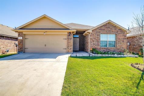 656 Yarborough Street Crowley TX 76036