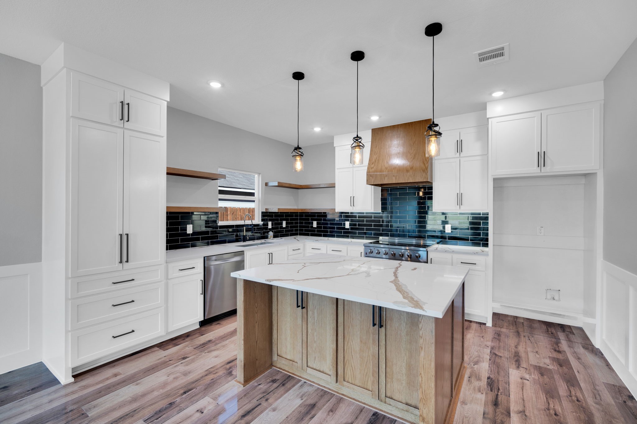 403 Santa Fe Street Alvarado TX 76009