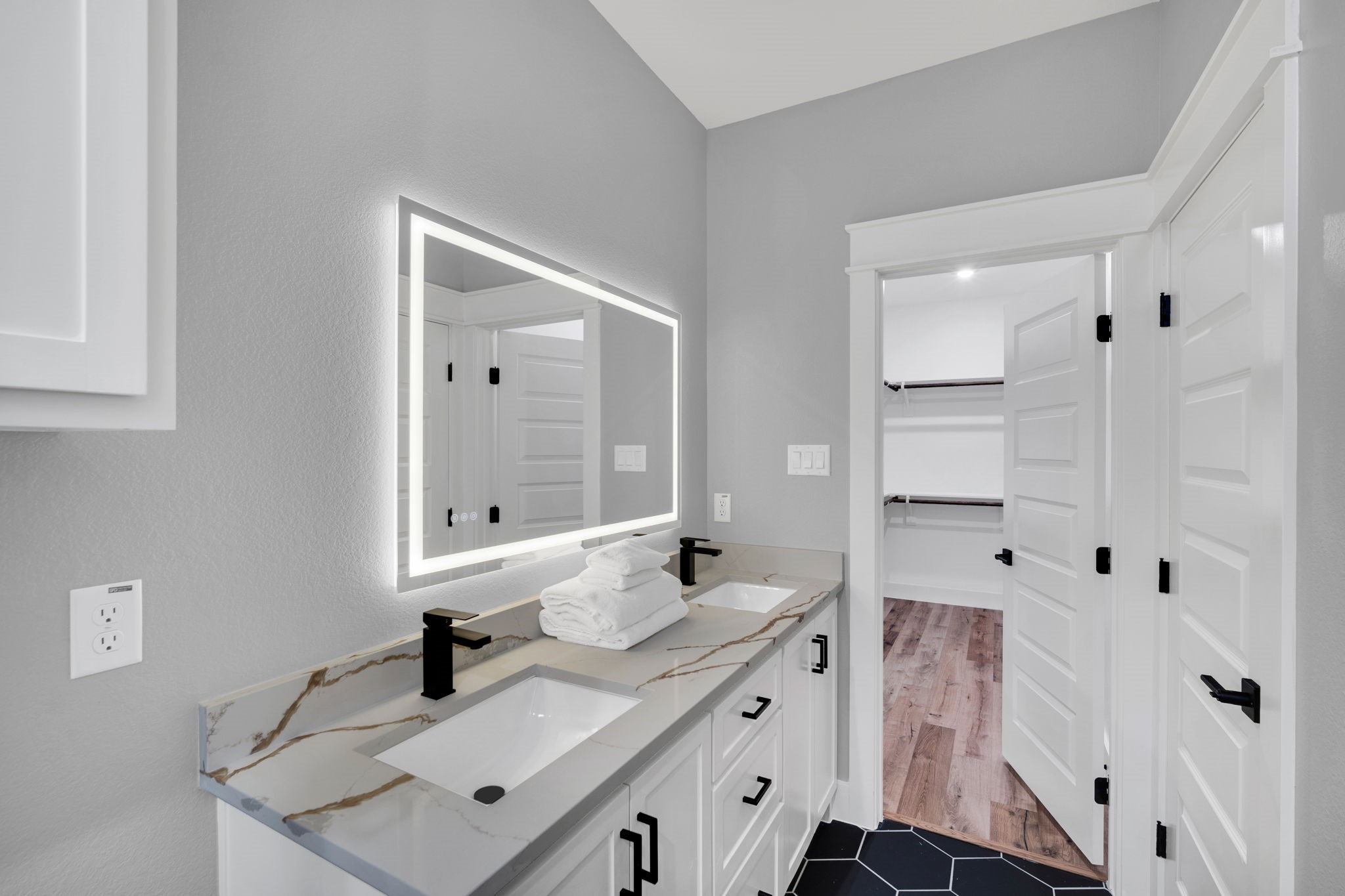 403 Santa Fe Street Alvarado TX 76009
