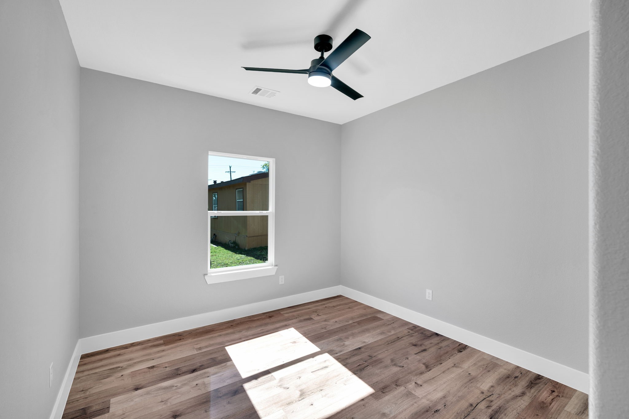 403 Santa Fe Street Alvarado TX 76009