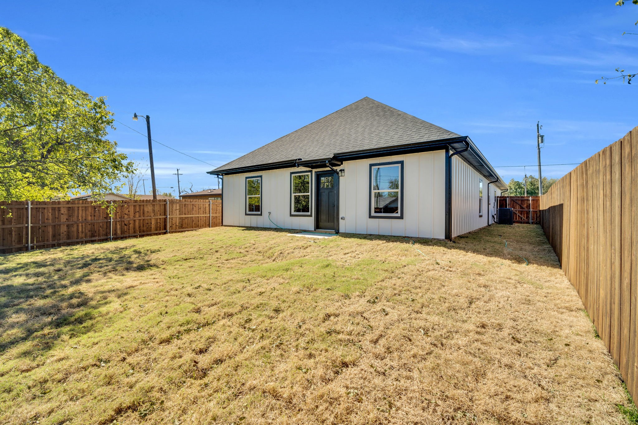 403 Santa Fe Street Alvarado TX 76009