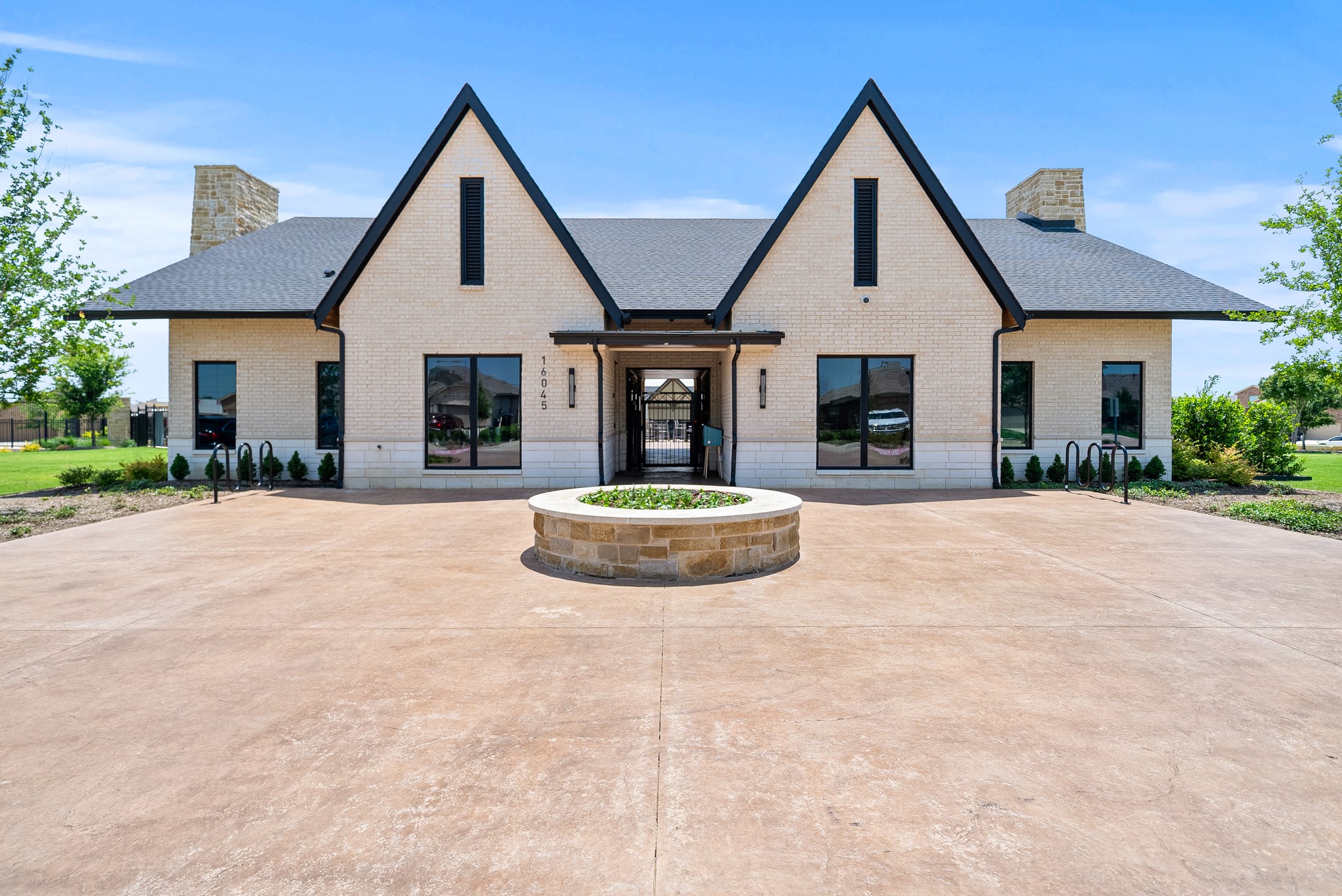 848 Shepperton Way Fort Worth TX 76247