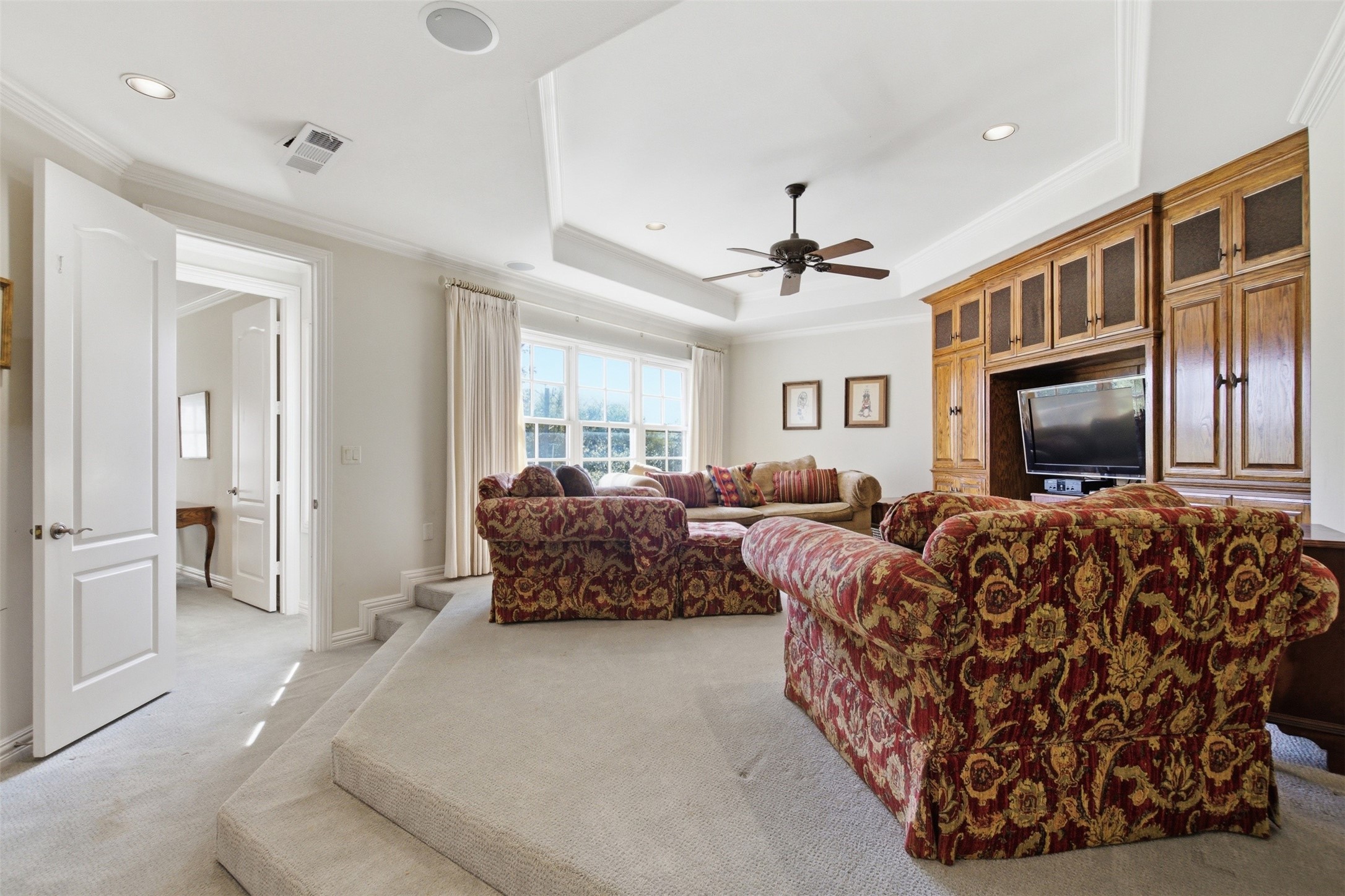 12046 Arbargee Circle Dallas TX 75230
