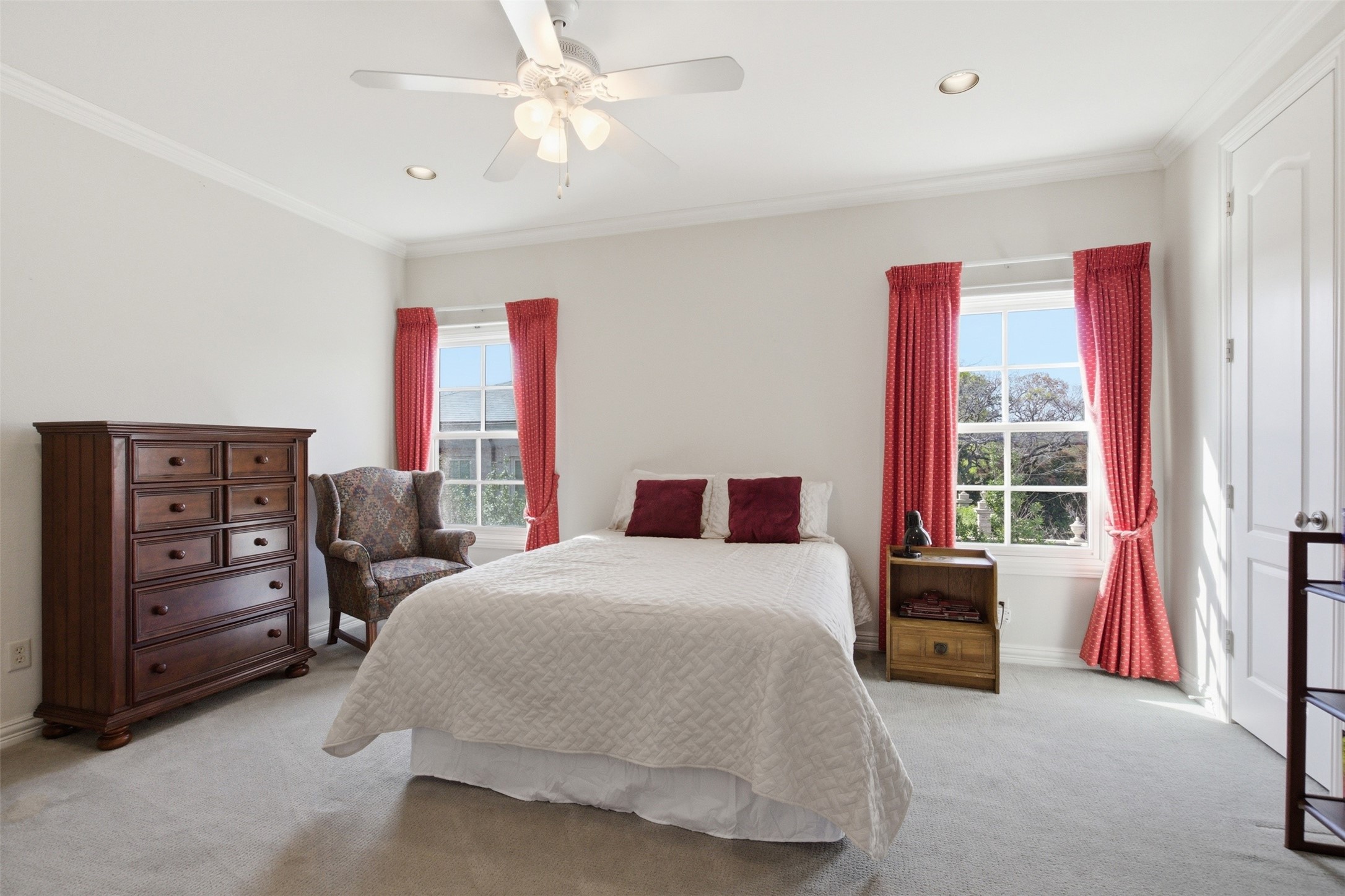 12046 Arbargee Circle Dallas TX 75230