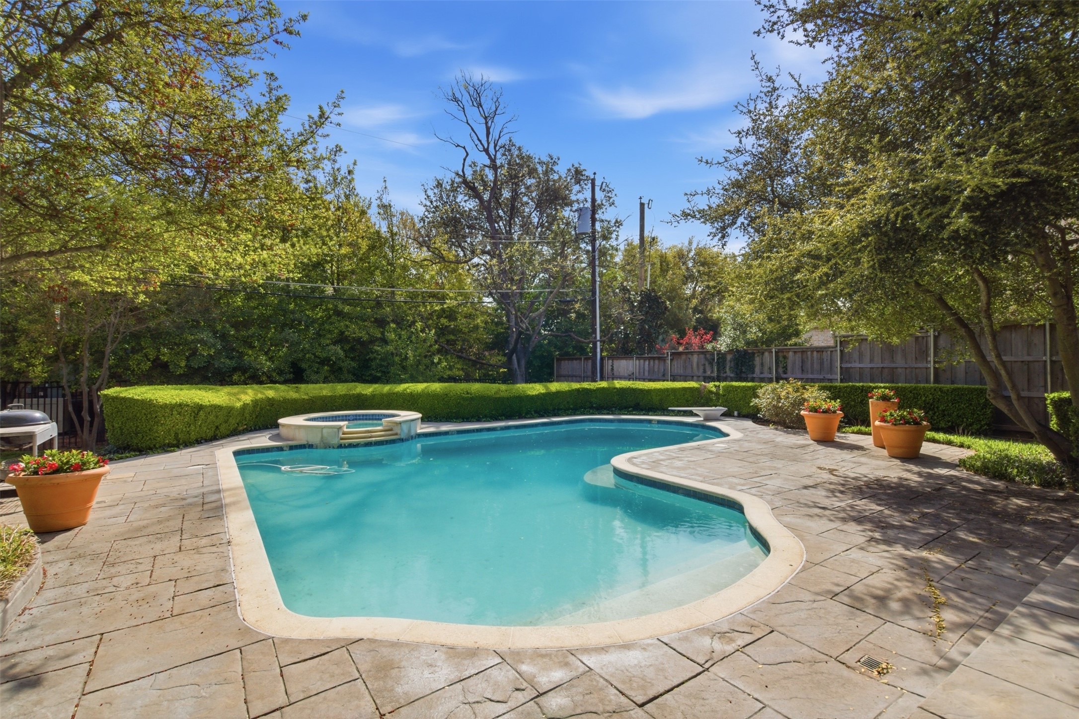 12046 Arbargee Circle Dallas TX 75230