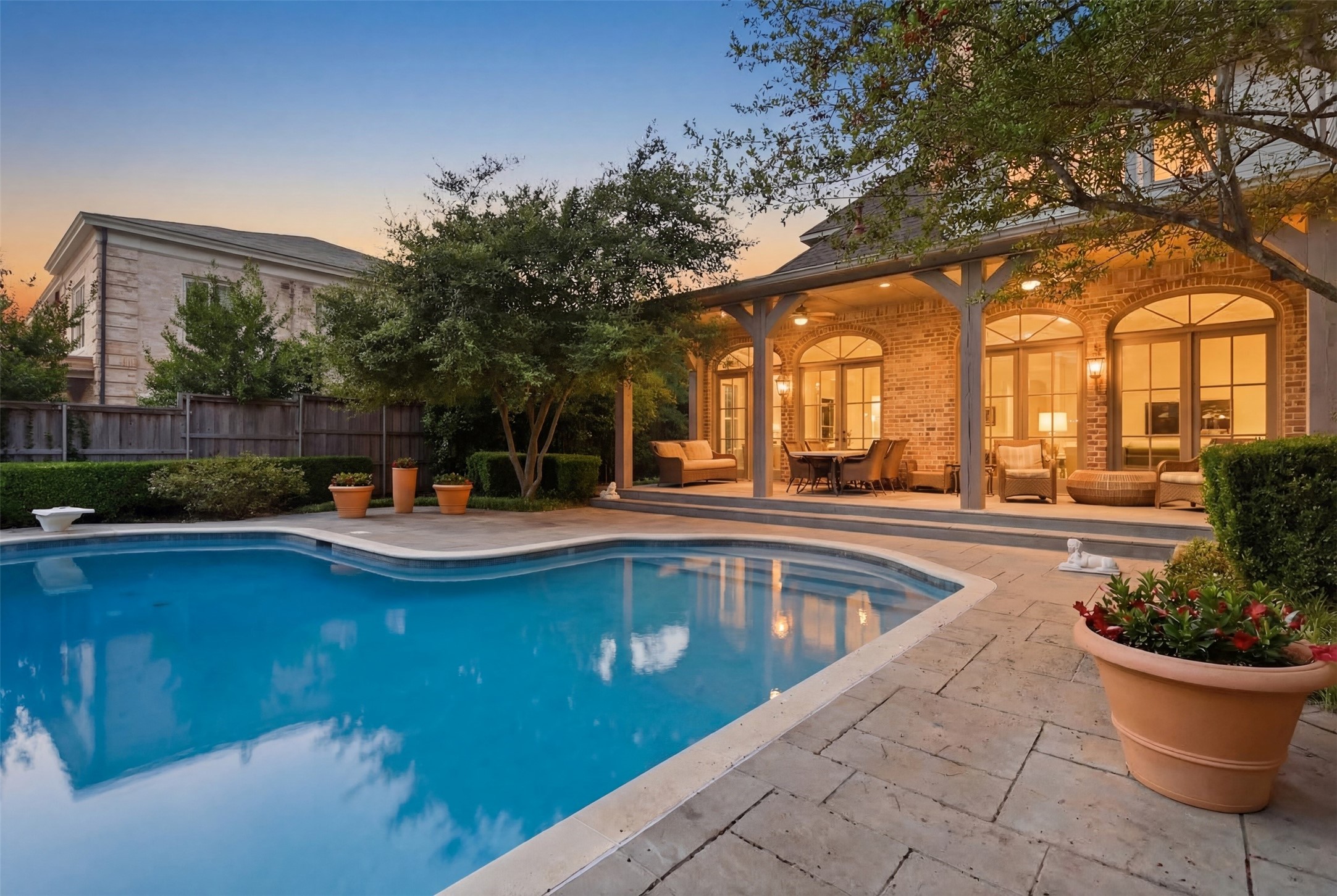 12046 Arbargee Circle Dallas TX 75230