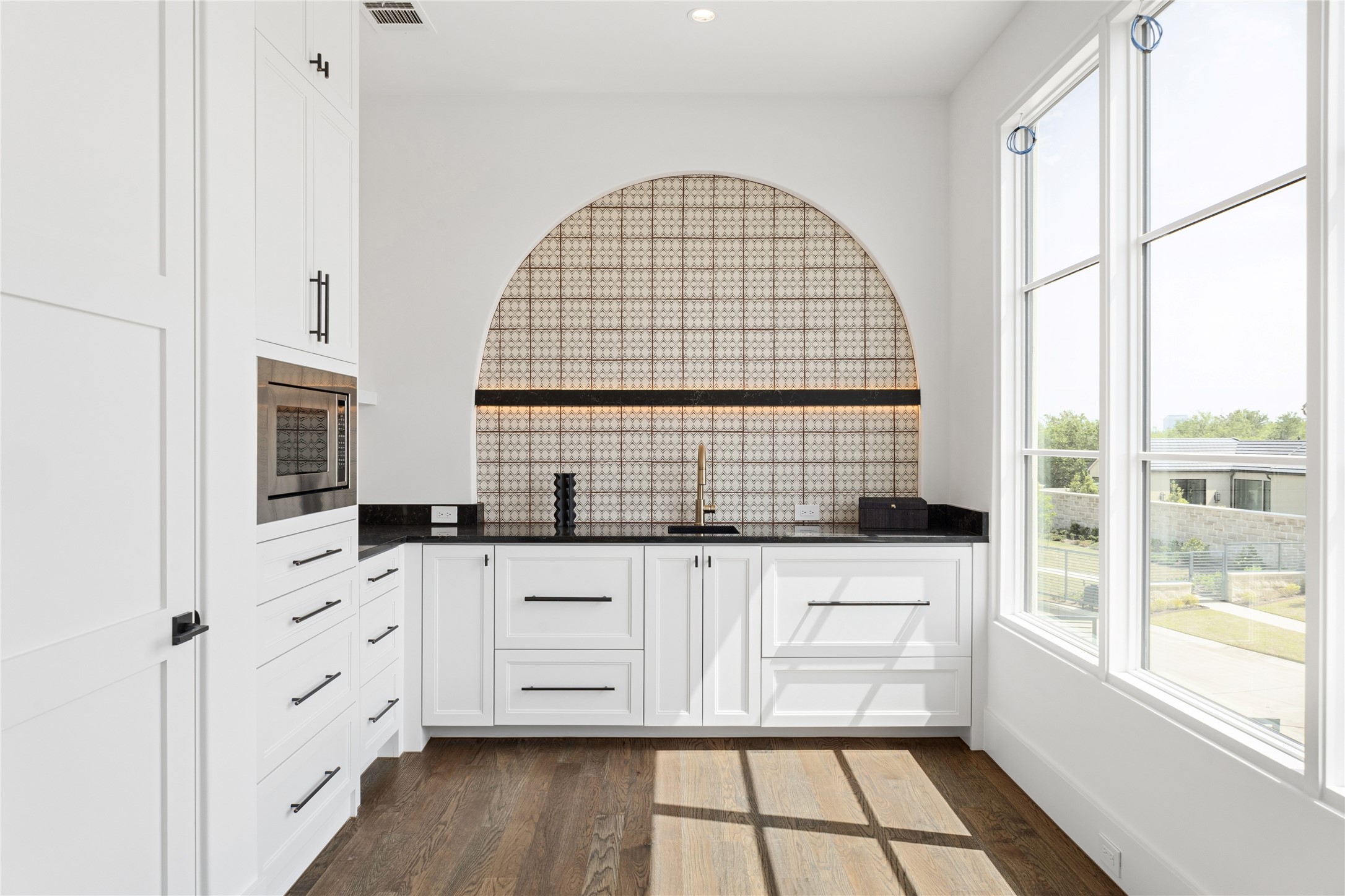 311 Avadene Drive Irving TX 75039