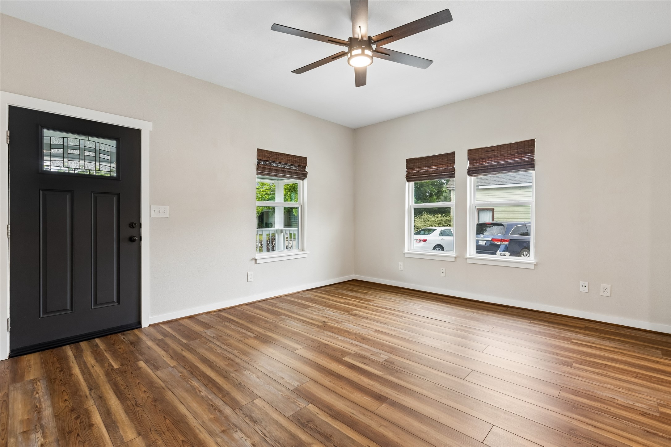 601 N Main Street Farmersville TX 75442