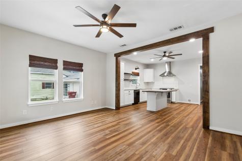 601 N Main Street Farmersville TX 75442