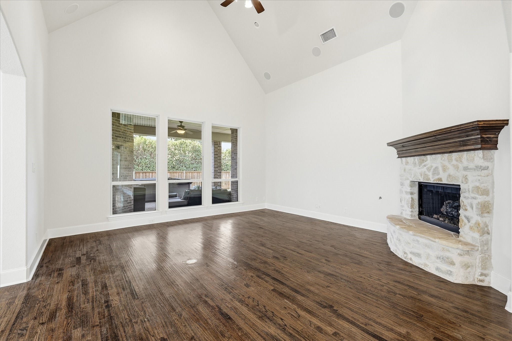 2716 Damsel Madison Lane Lewisville TX 75056