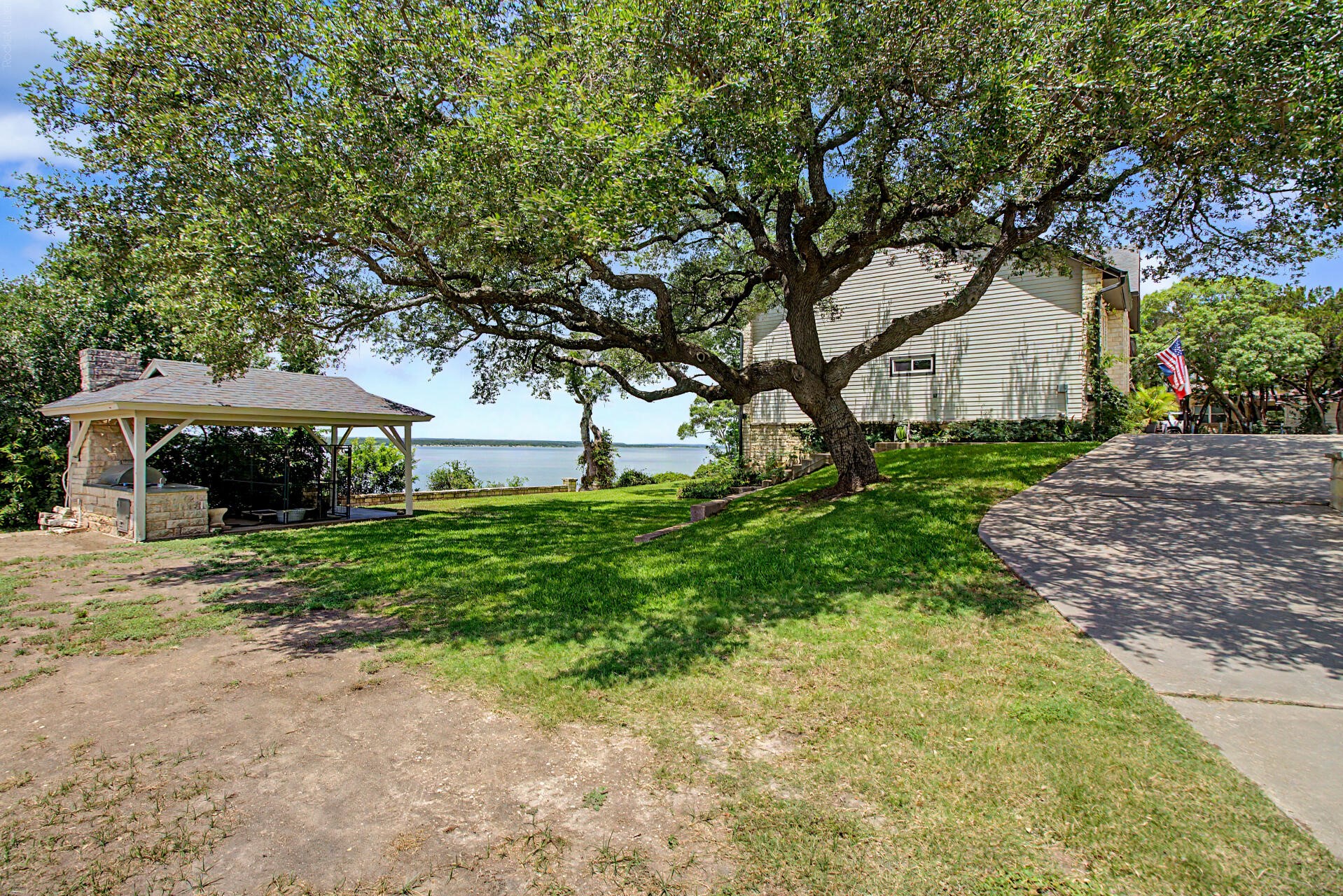 131 Live Oak Drive Whitney TX 76692