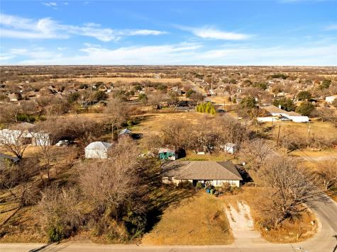 701 Keaton Road S Sanger TX 76266